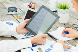 Paper-Light Accounting: Transitioning to Digital Workflows for UK Accountants
